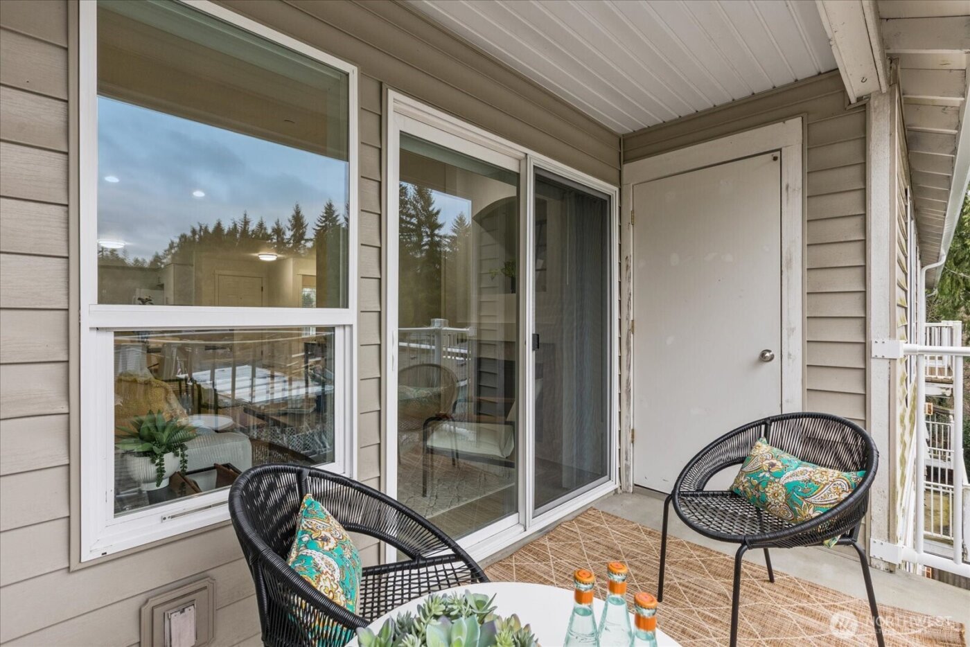 2009 196th Street SE #E303, Bothell, WA 98012