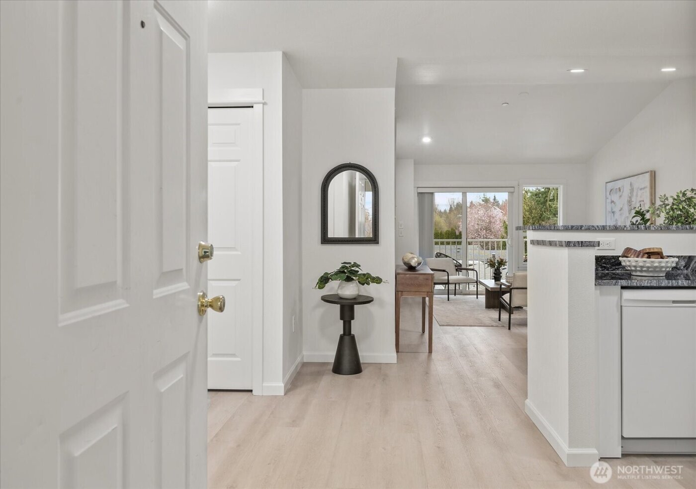 2009 196th Street SE #E303, Bothell, WA 98012