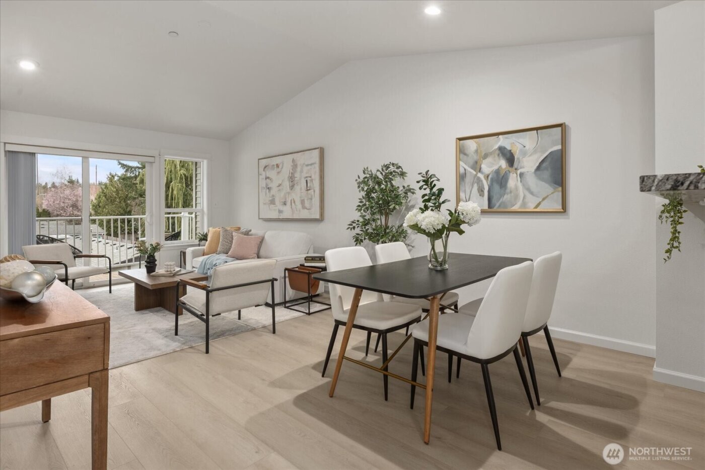 2009 196th Street SE #E303, Bothell, WA 98012