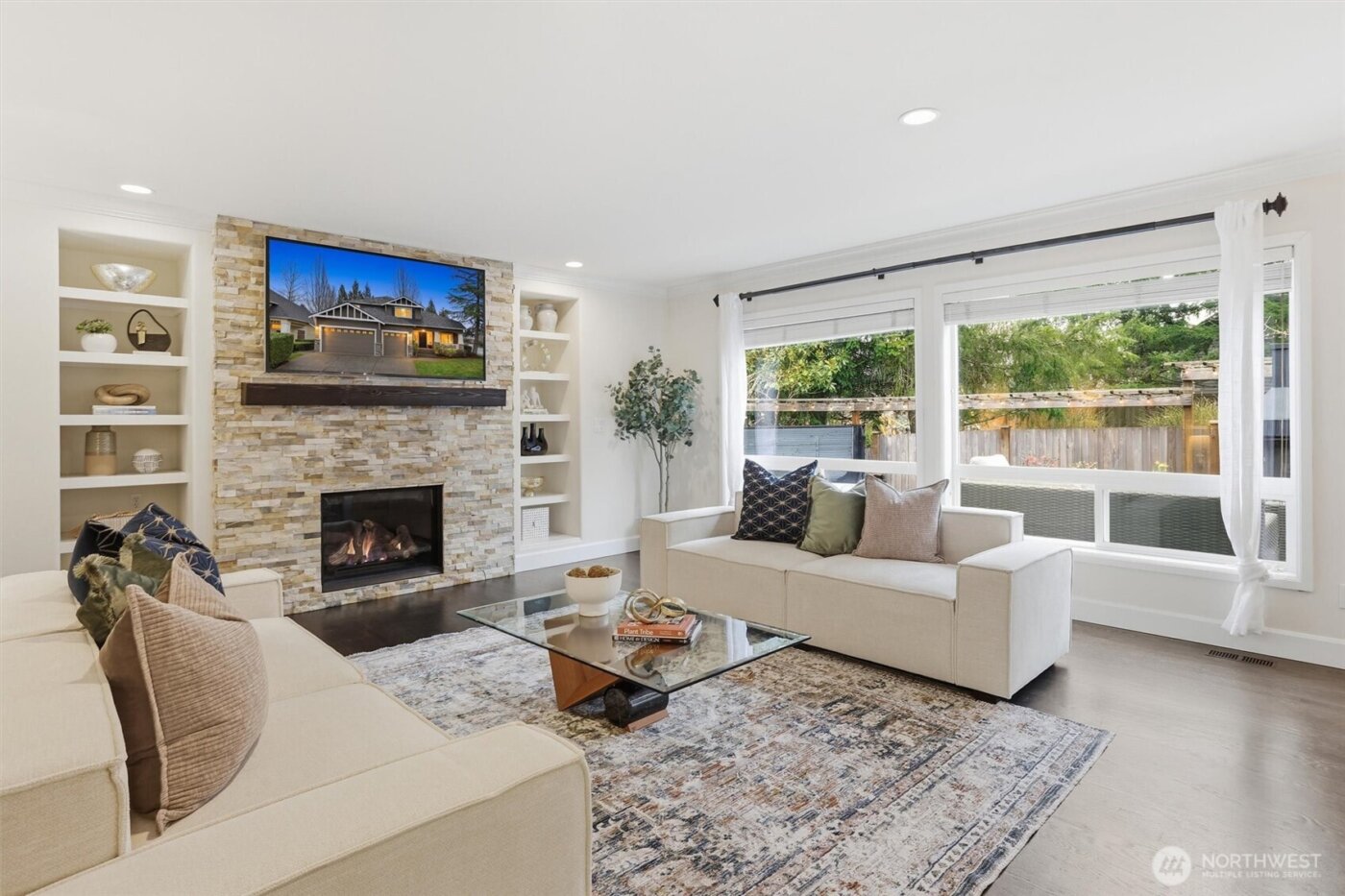 928 271st Avenue SE, Sammamish, WA 98075