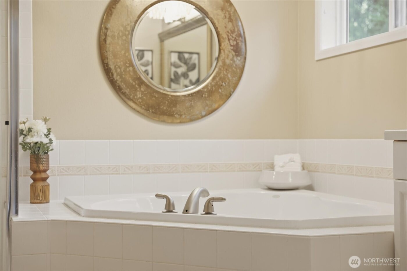 928 271st Avenue SE, Sammamish, WA 98075