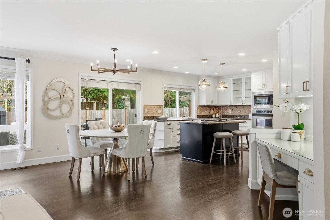 928 271st Avenue SE, Sammamish, WA 98075