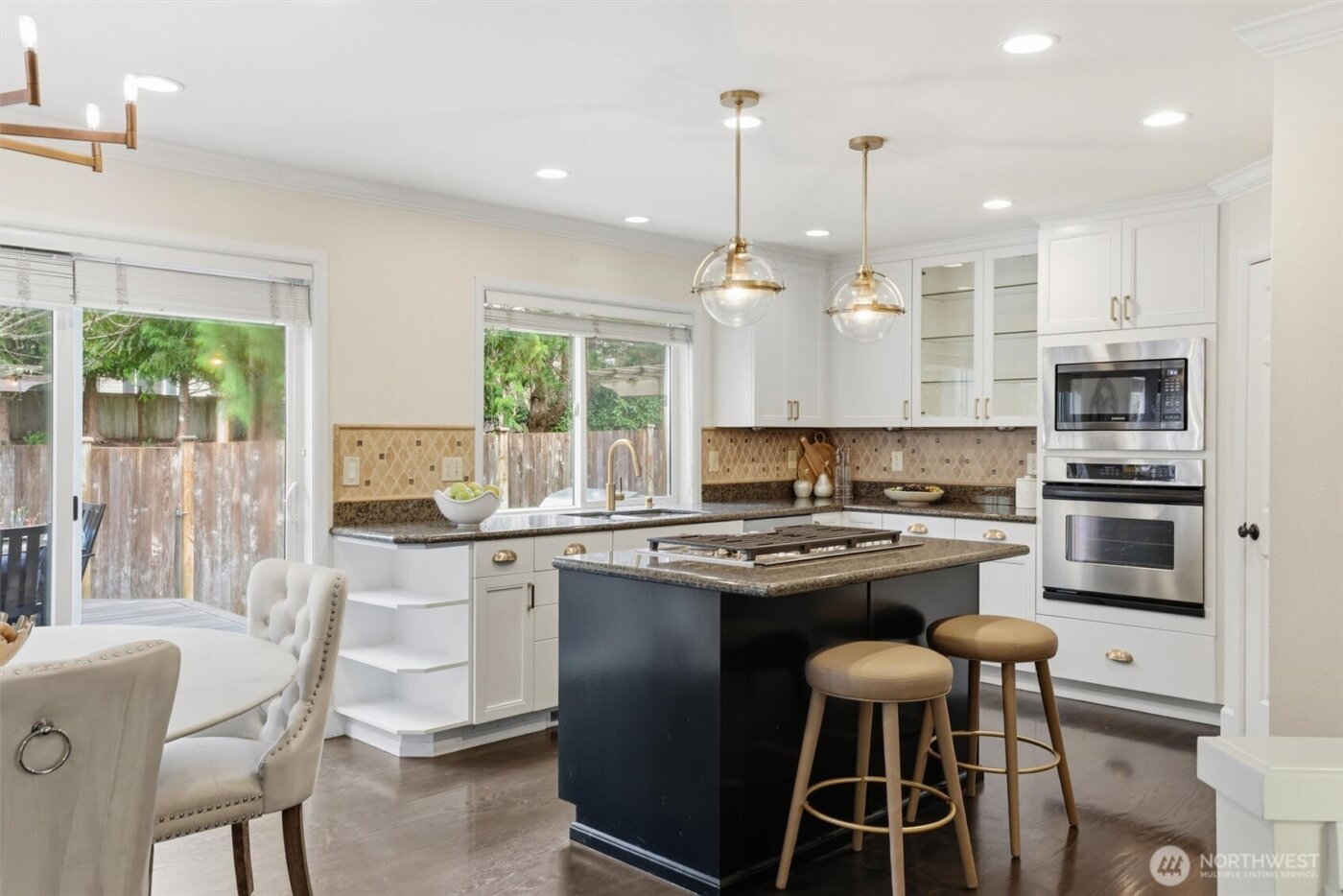 928 271st Avenue SE, Sammamish, WA 98075