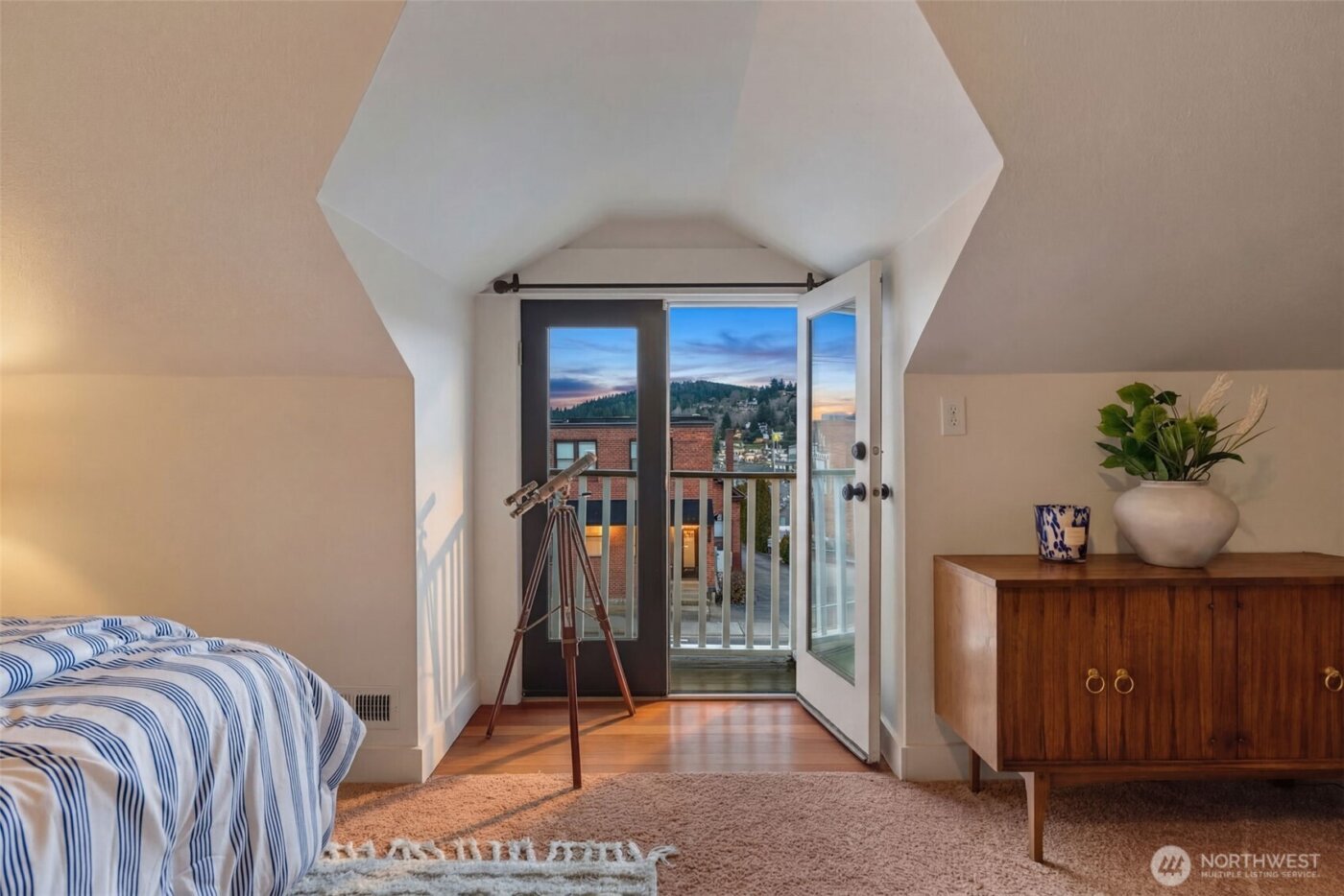 3422 Harborview Drive , Gig Harbor, WA 98332