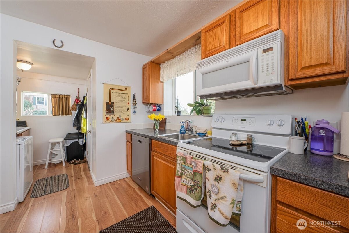 901 N 8th Street , Mount Vernon, WA 98273