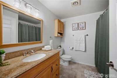 12515 NE 116th Street #B11, Kirkland, WA 98034 - Photo 15
