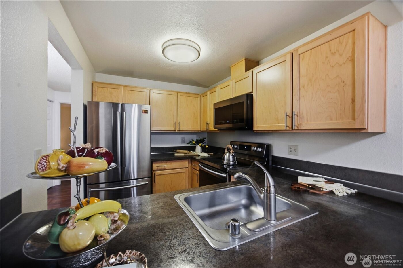 12515 NE 116th Street #B11, Kirkland, WA 98034