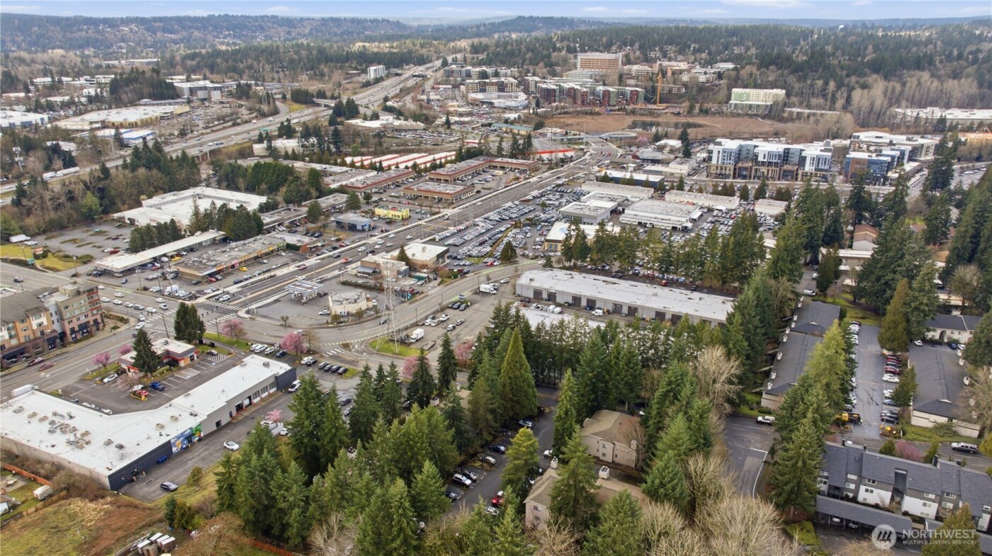 12515 NE 116th Street #B11, Kirkland, WA 98034