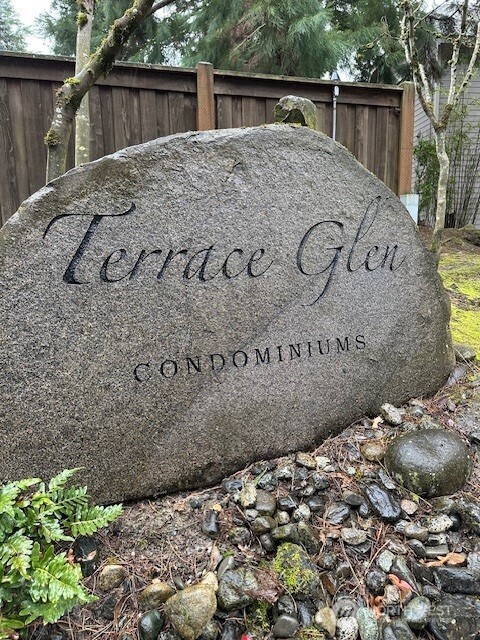 12515 NE 116th Street #B11, Kirkland, WA 98034