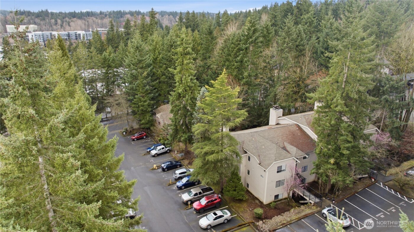 12515 NE 116th Street #B11, Kirkland, WA 98034