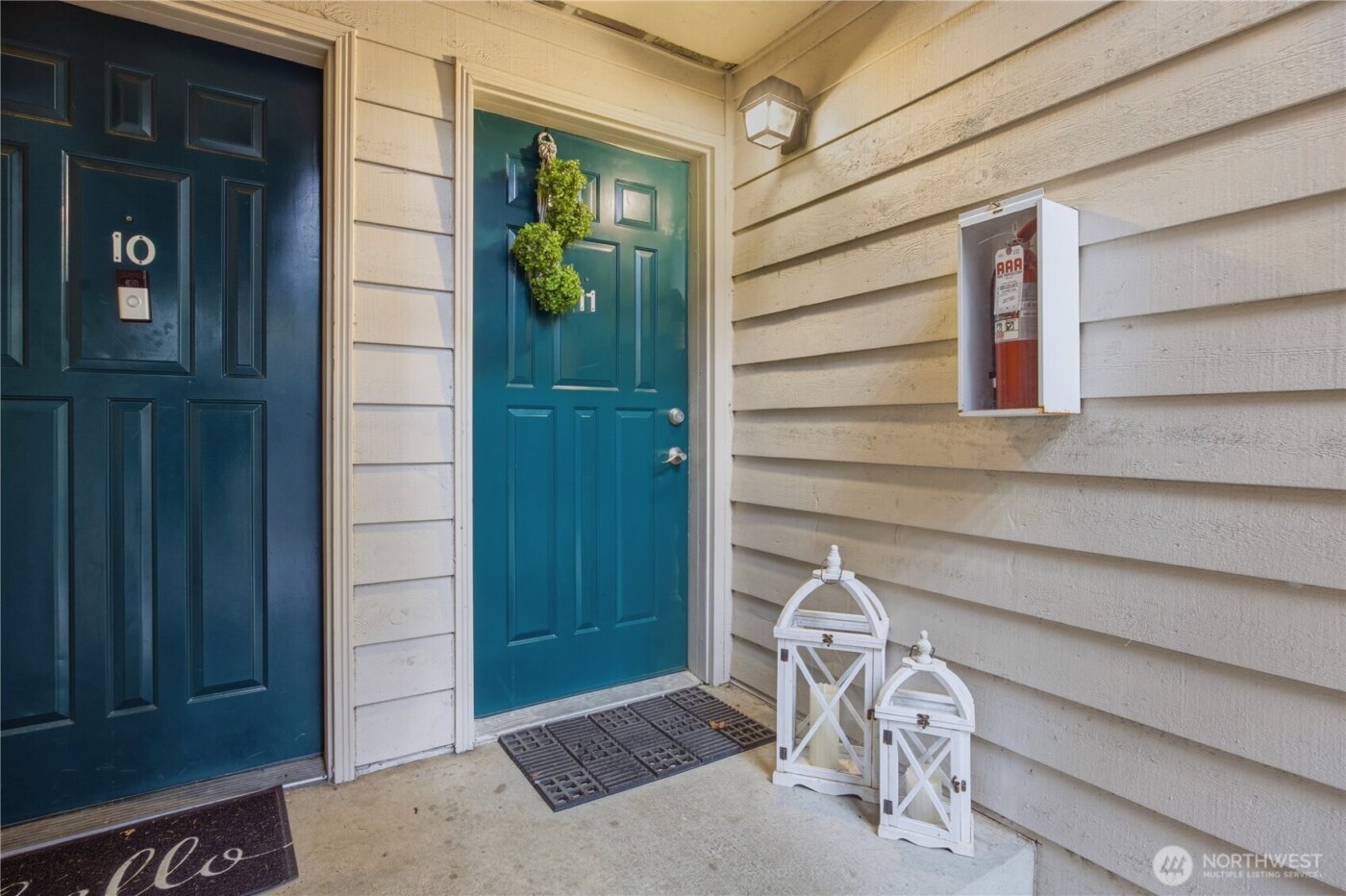 12515 NE 116th Street #B11, Kirkland, WA 98034