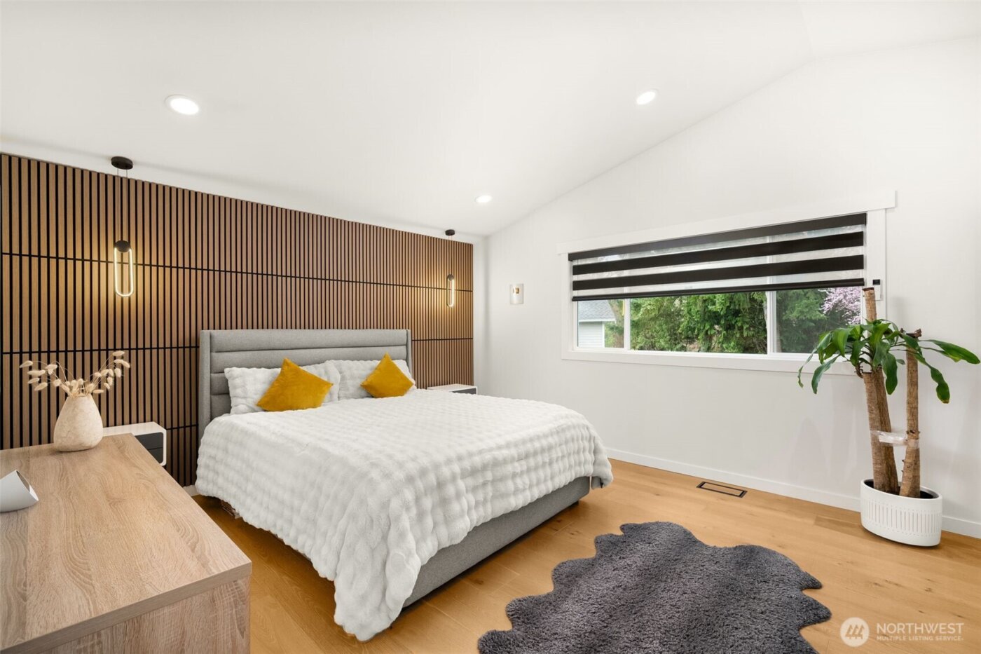 4906 S 310th Place , Auburn, WA 98001