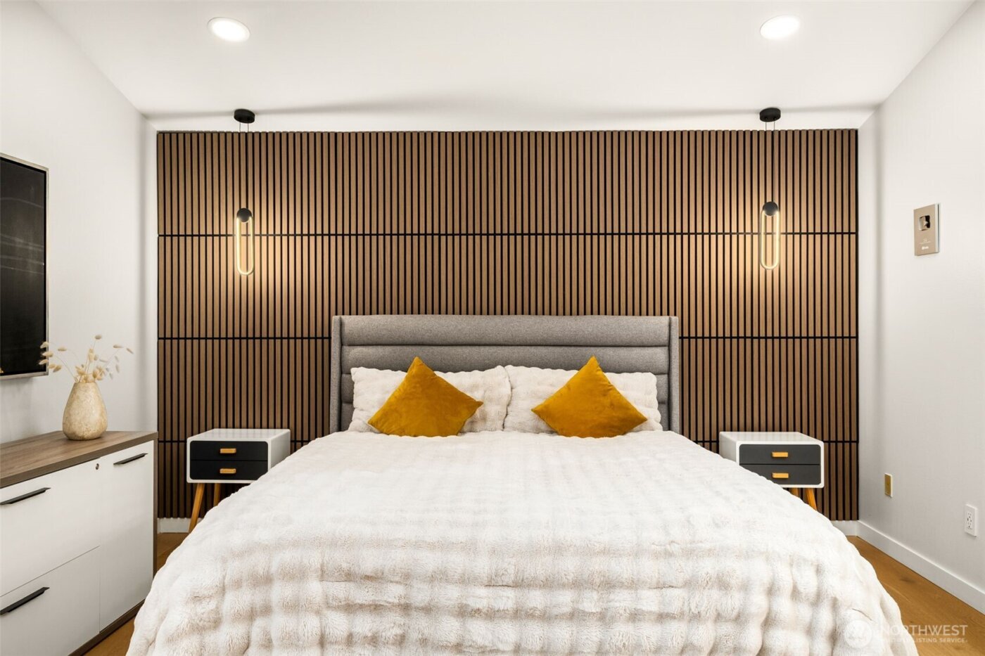 4906 S 310th Place , Auburn, WA 98001