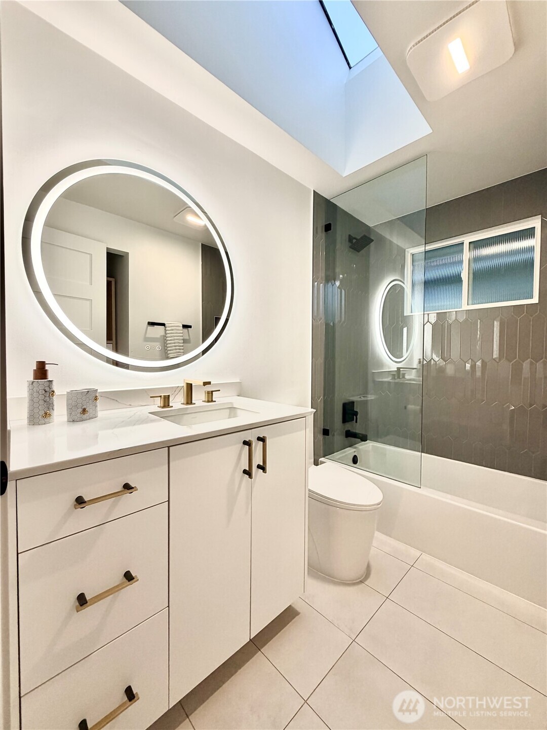 4906 S 310th Place , Auburn, WA 98001