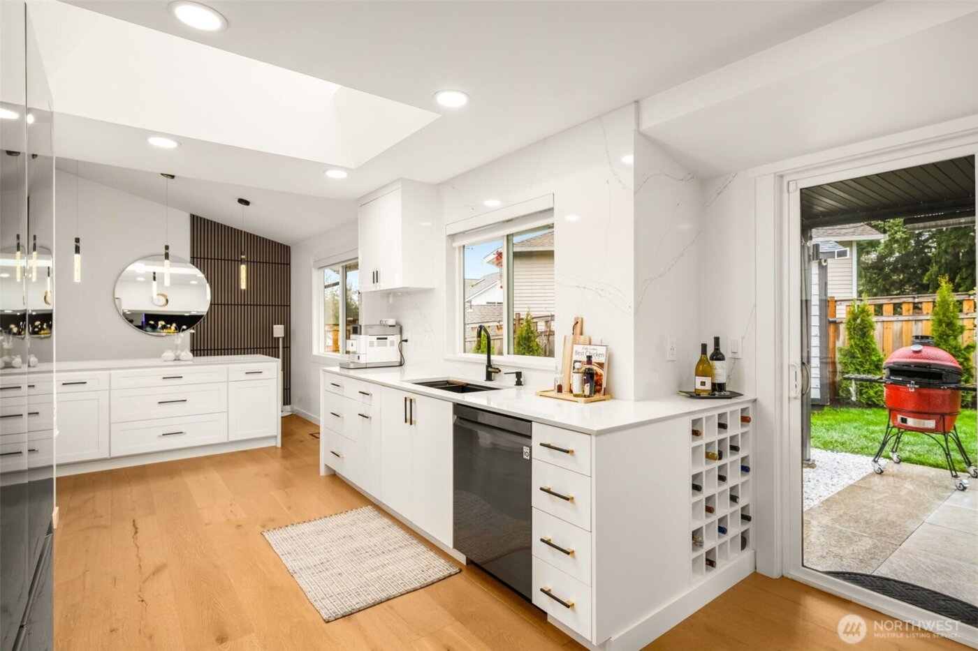 4906 S 310th Place , Auburn, WA 98001