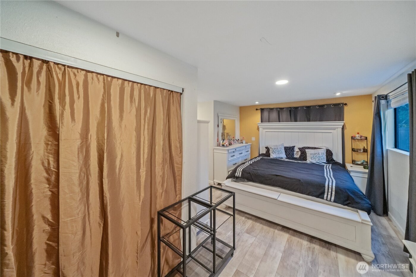 20827 59th Place W, Lynnwood, WA 98036