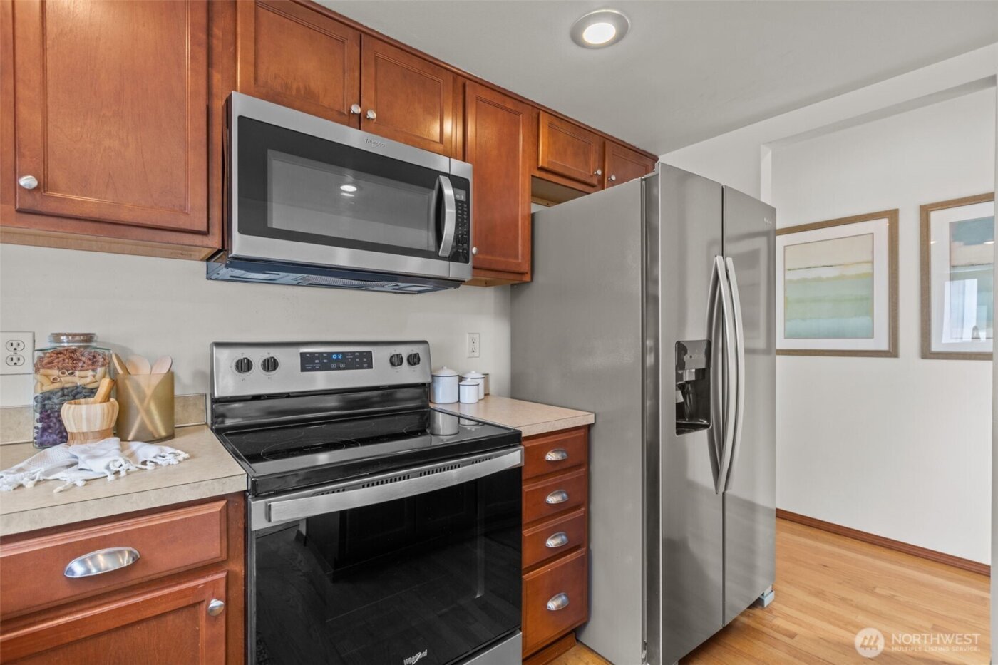 1450 S Donovan Street , Seattle, WA 98108