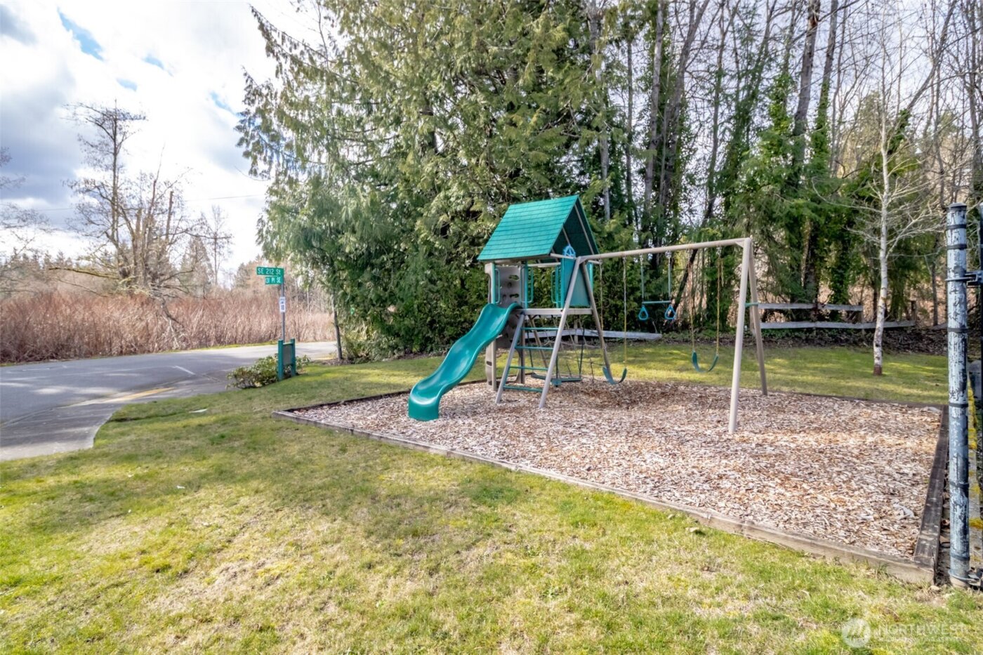 21137 131st Place SE, Kent, WA 98031