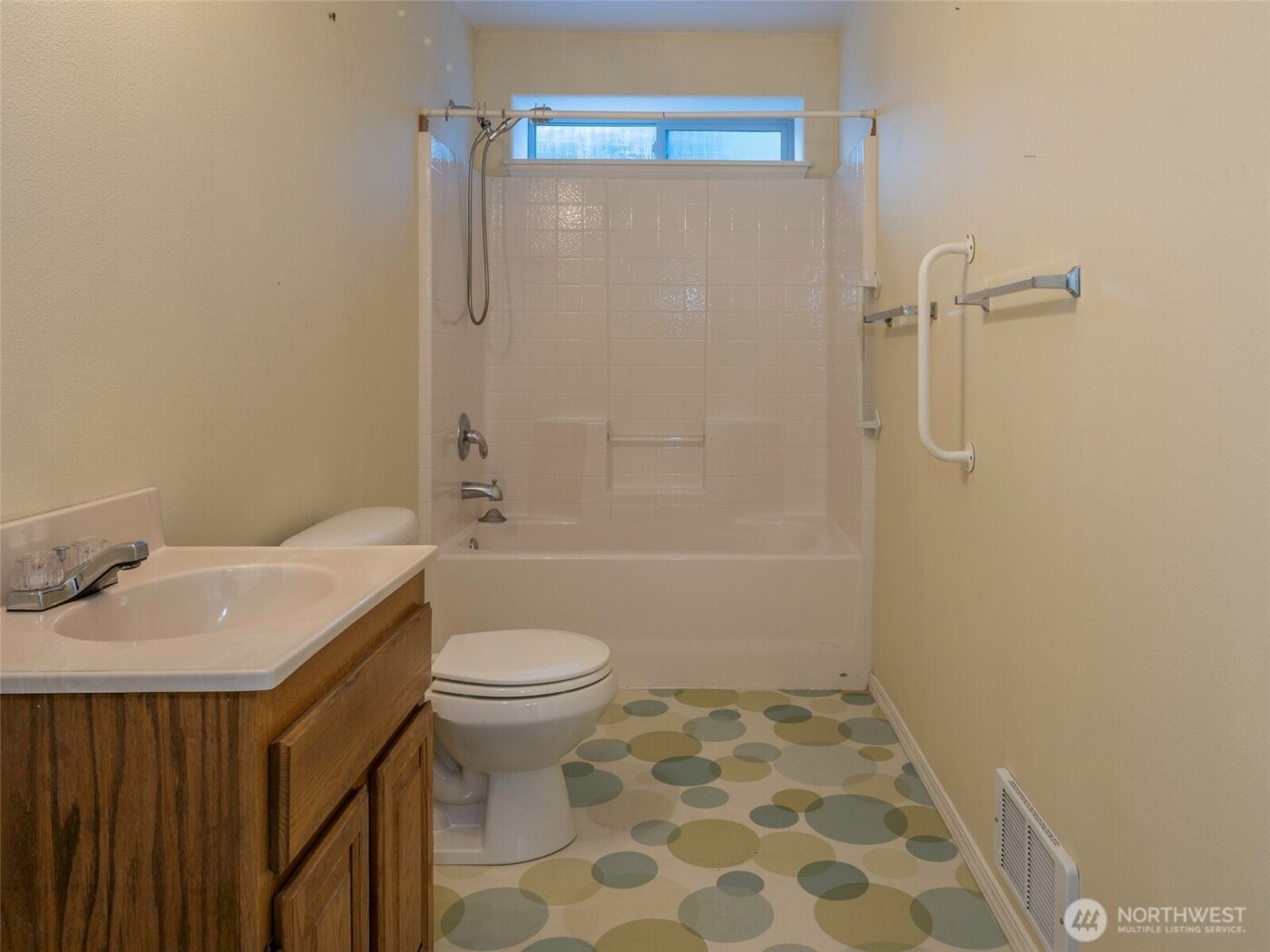 430 Whidby Avenue , Port Angeles, WA 98362