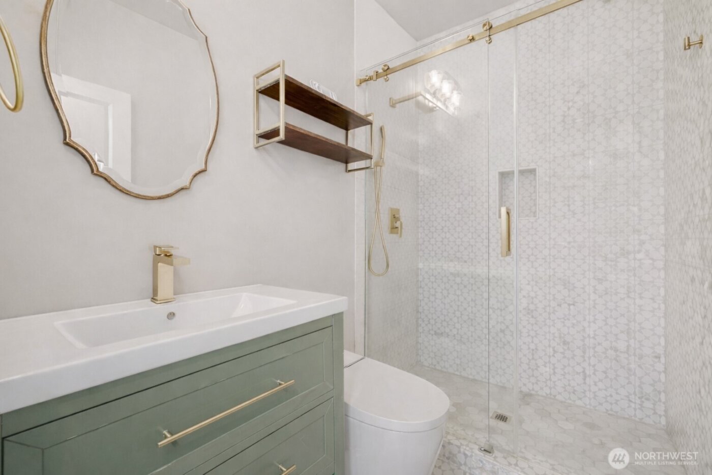 19631 38th Drive SE, Bothell, WA 98012