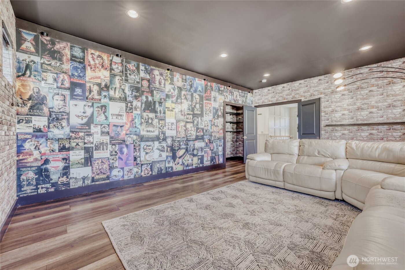 19631 38th Drive SE, Bothell, WA 98012