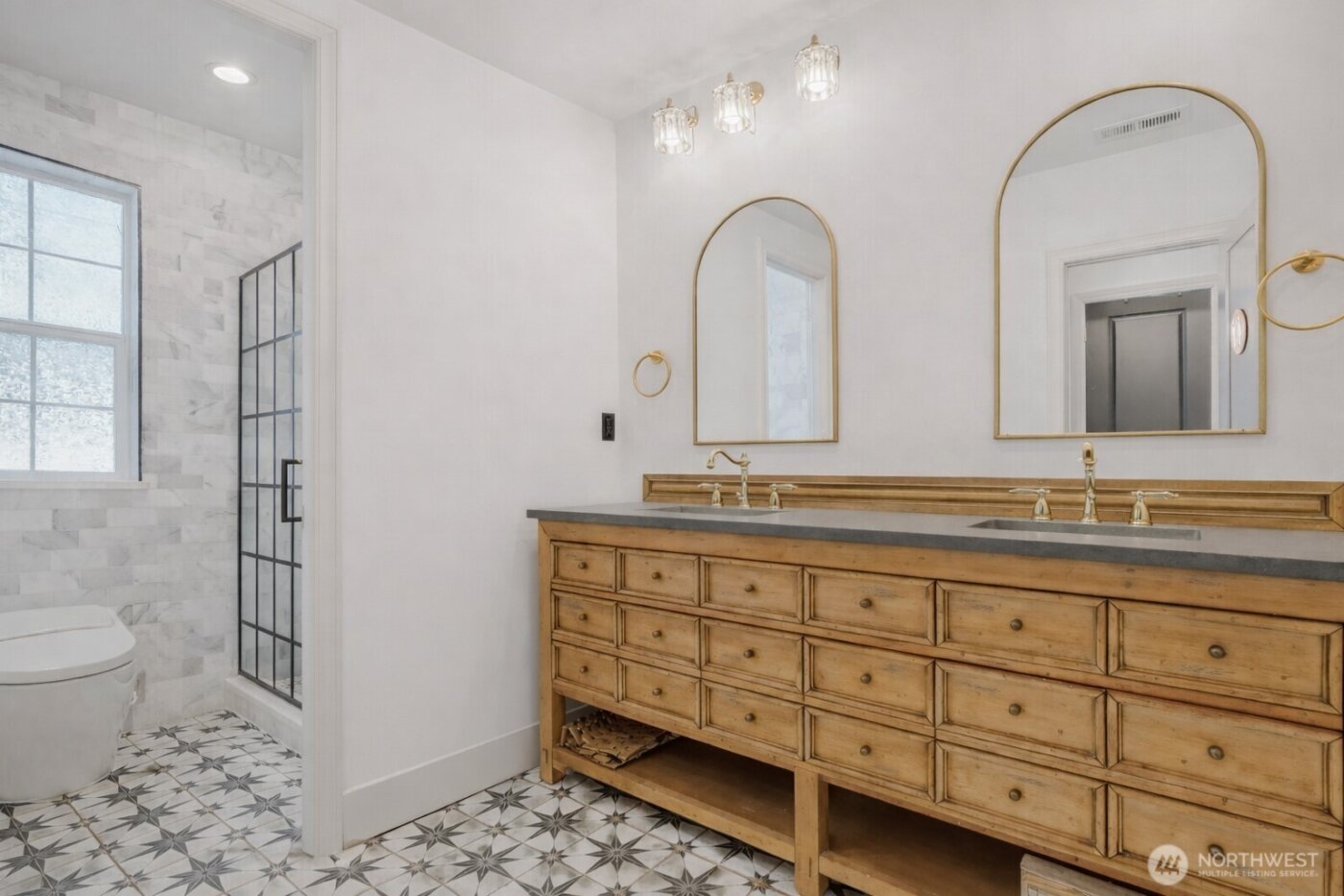 19631 38th Drive SE, Bothell, WA 98012