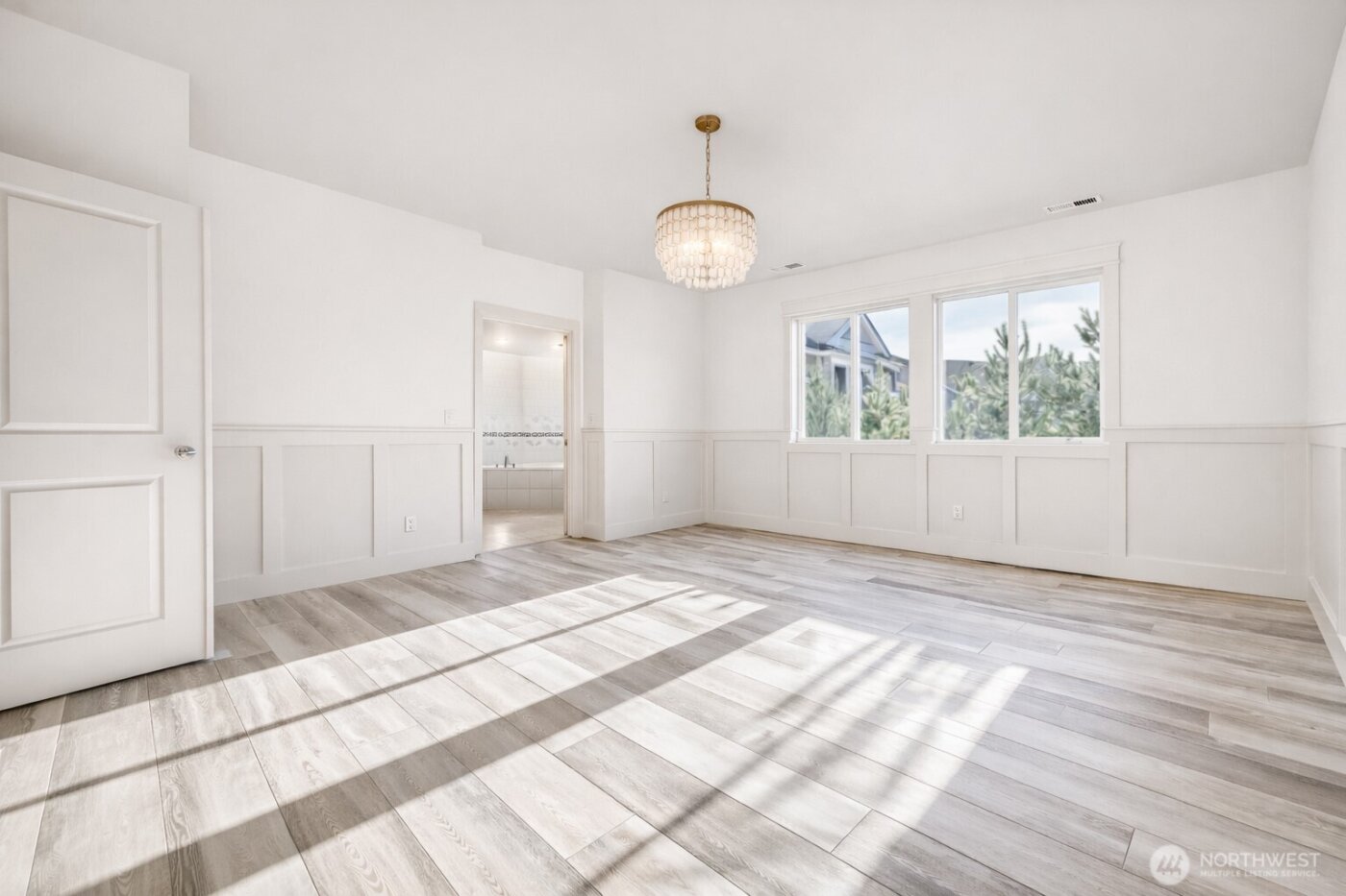 19631 38th Drive SE, Bothell, WA 98012