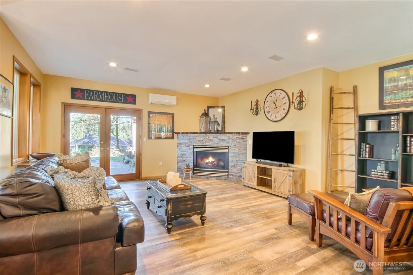 24608 SE 387th Street , Enumclaw, WA 98022