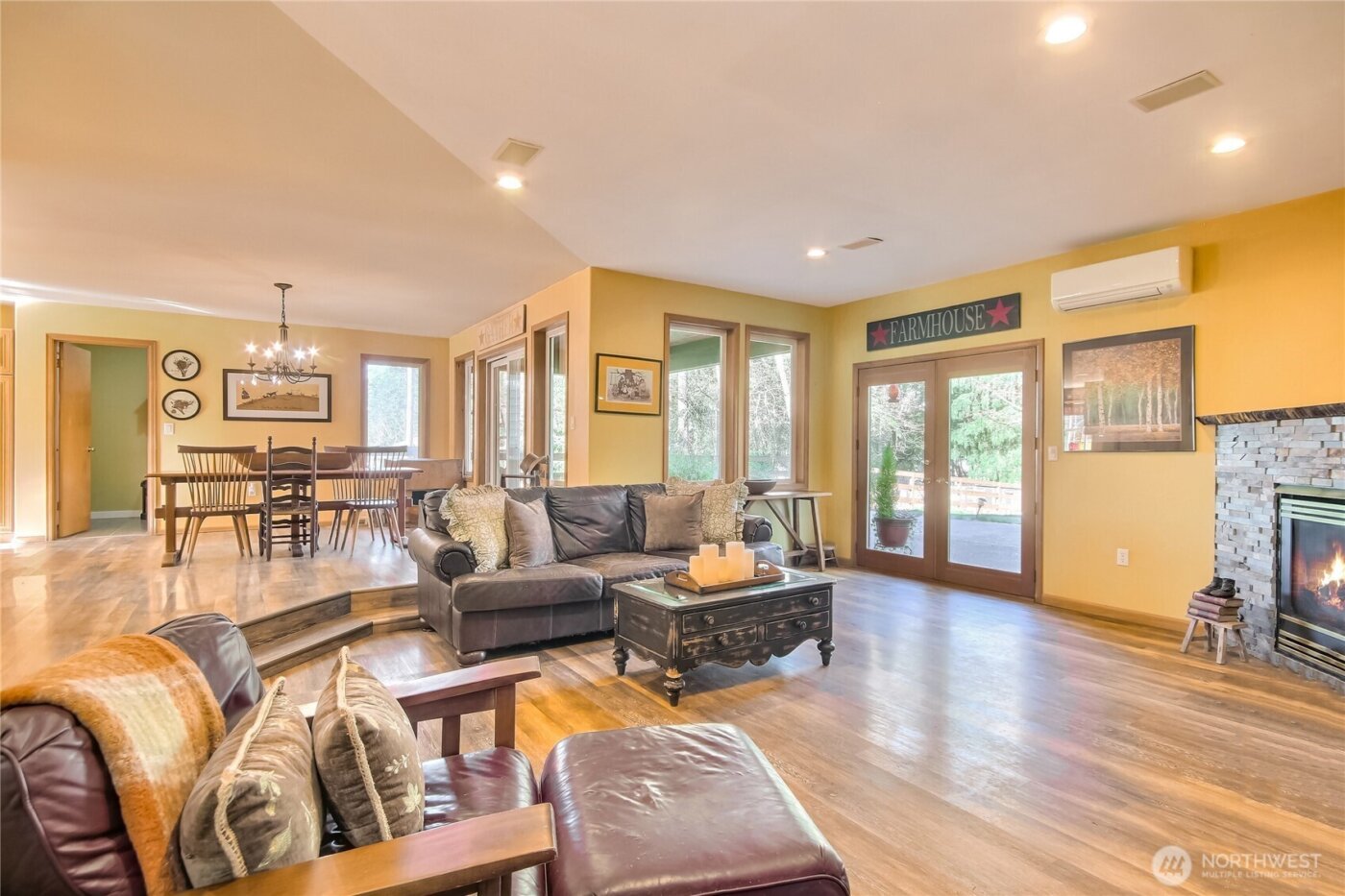 24608 SE 387th Street , Enumclaw, WA 98022