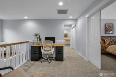 6441 SE Cougar Mountain Way , Bellevue, WA 98006 - Photo 30