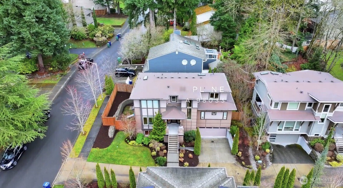 11222 116th Place NE, Kirkland, WA 98033