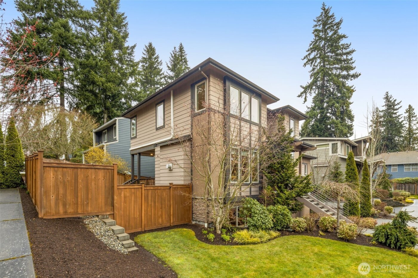 11222 116th Place NE, Kirkland, WA 98033