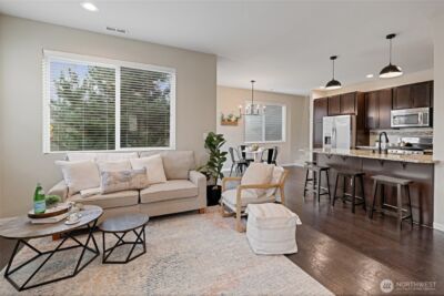 1016 207th Place SW, Lynnwood, WA 98036 - Photo 3