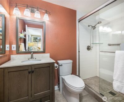 11905 93rd Avenue NE #A104, Kirkland, WA 98034 - Photo 12