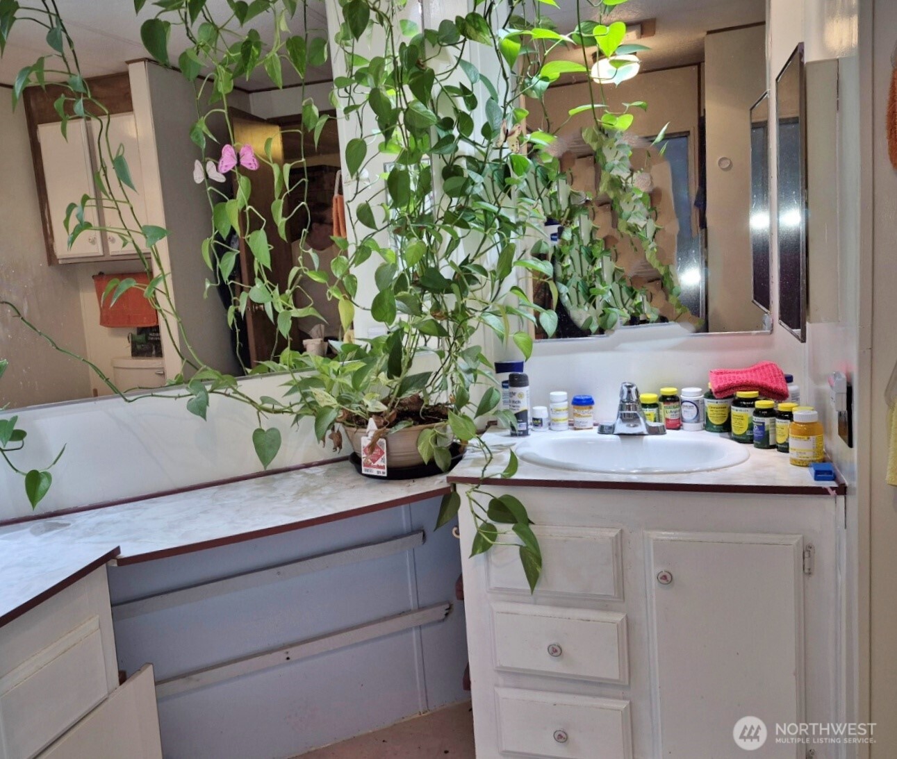 16300 State Highway 305 NE #50, Poulsbo, WA 98370