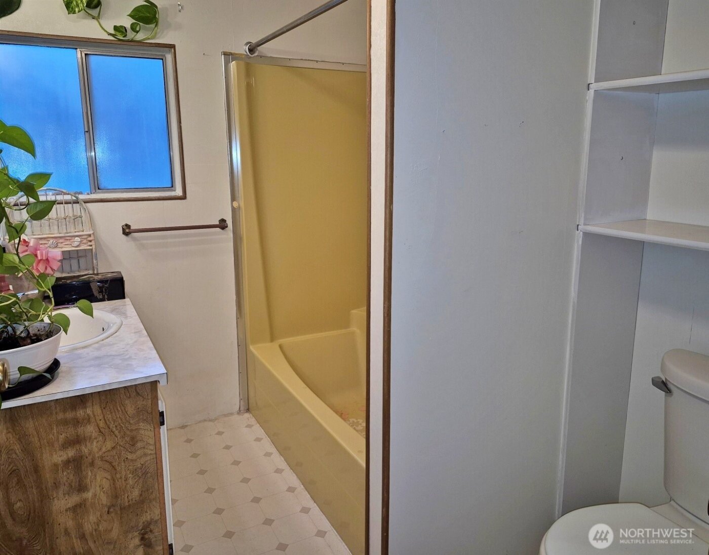 16300 State Highway 305 NE #50, Poulsbo, WA 98370