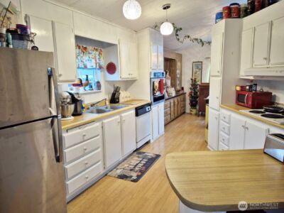 16300 State Highway 305 NE #50, Poulsbo, WA 98370 - Photo 8
