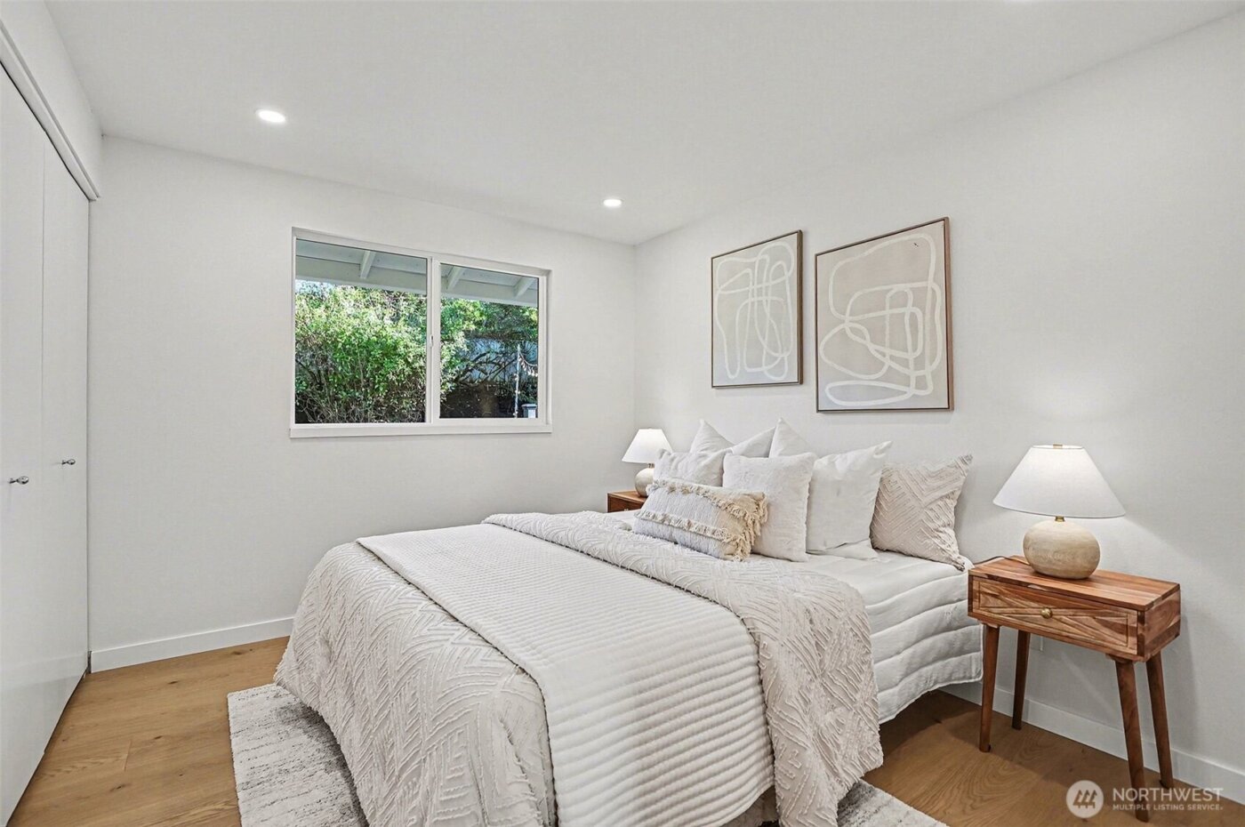 6560 W Mercer Way , Mercer Island, WA 98040