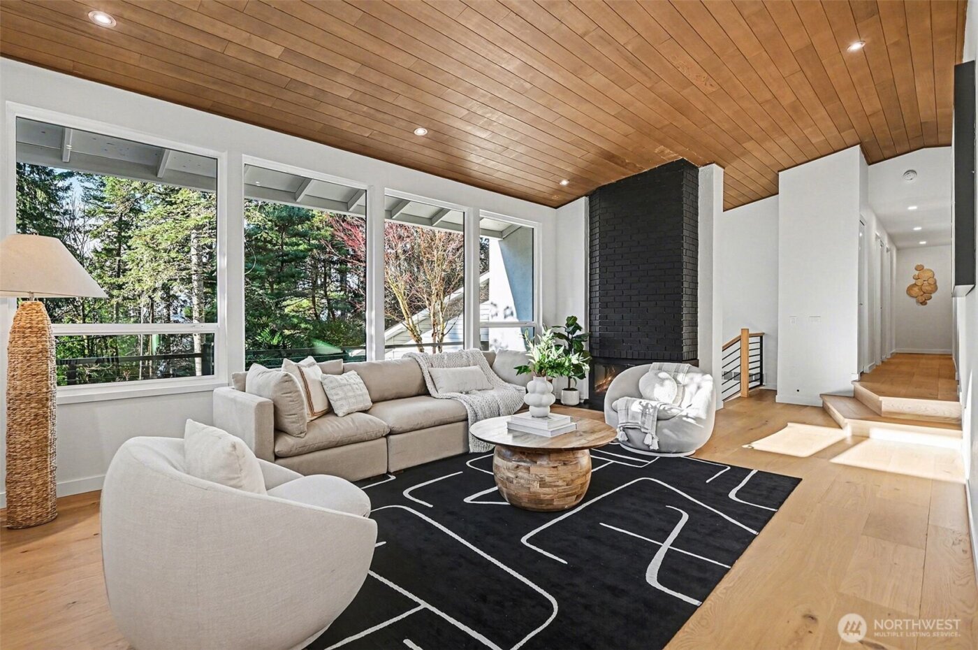 6560 W Mercer Way , Mercer Island, WA 98040