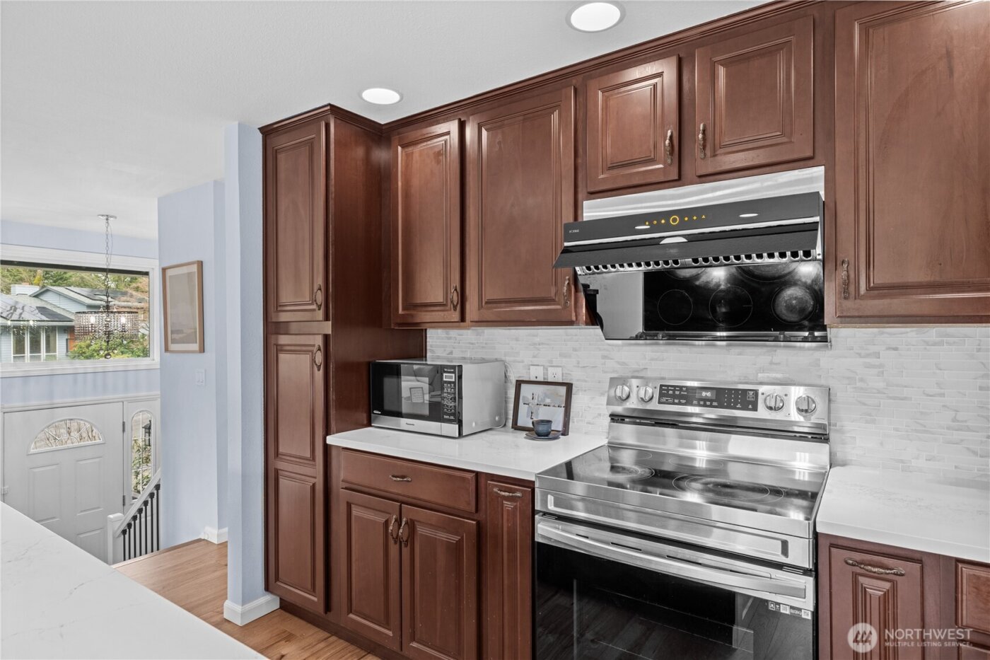 10317 NE 123rd Place , Kirkland, WA 98034