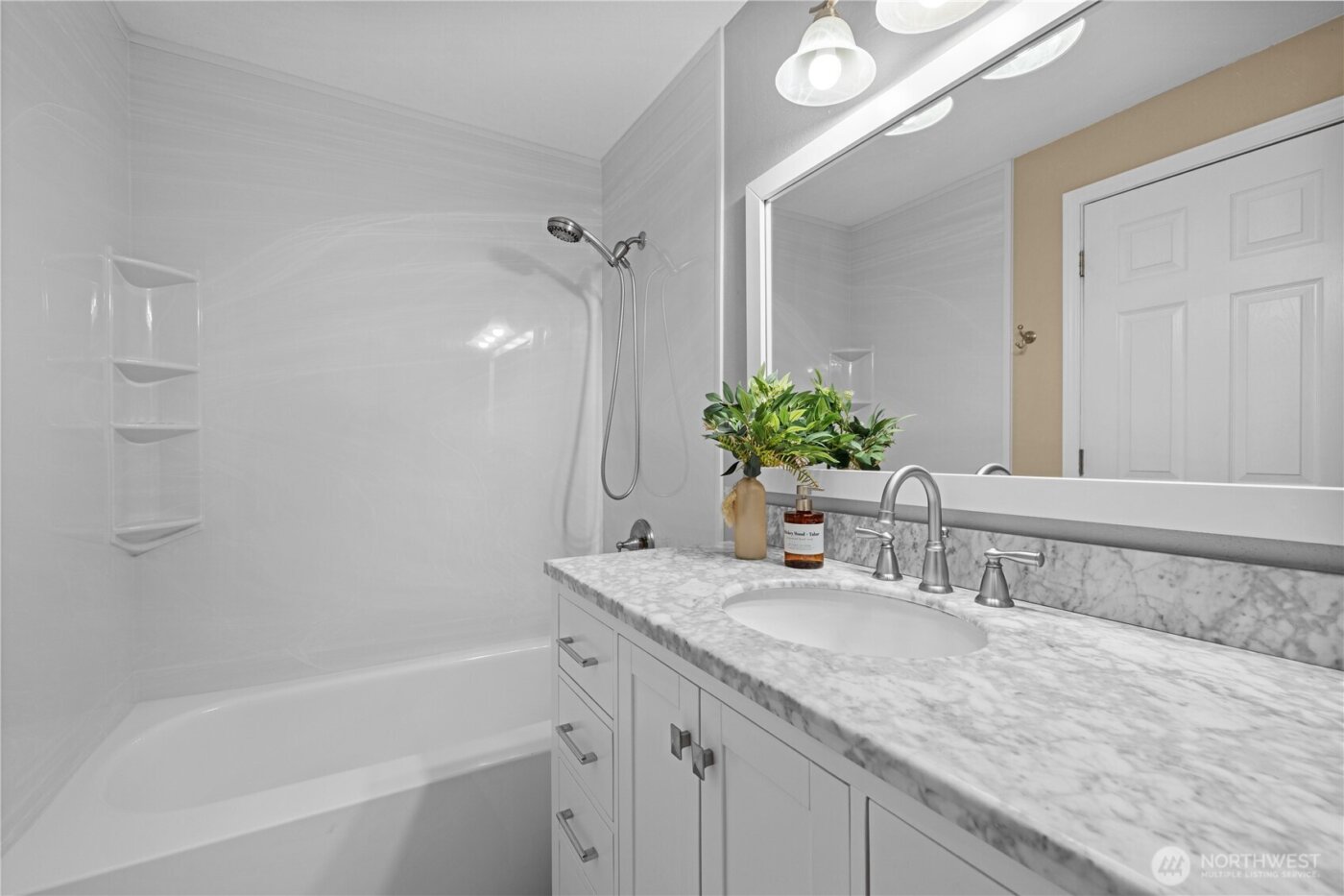 10317 NE 123rd Place , Kirkland, WA 98034