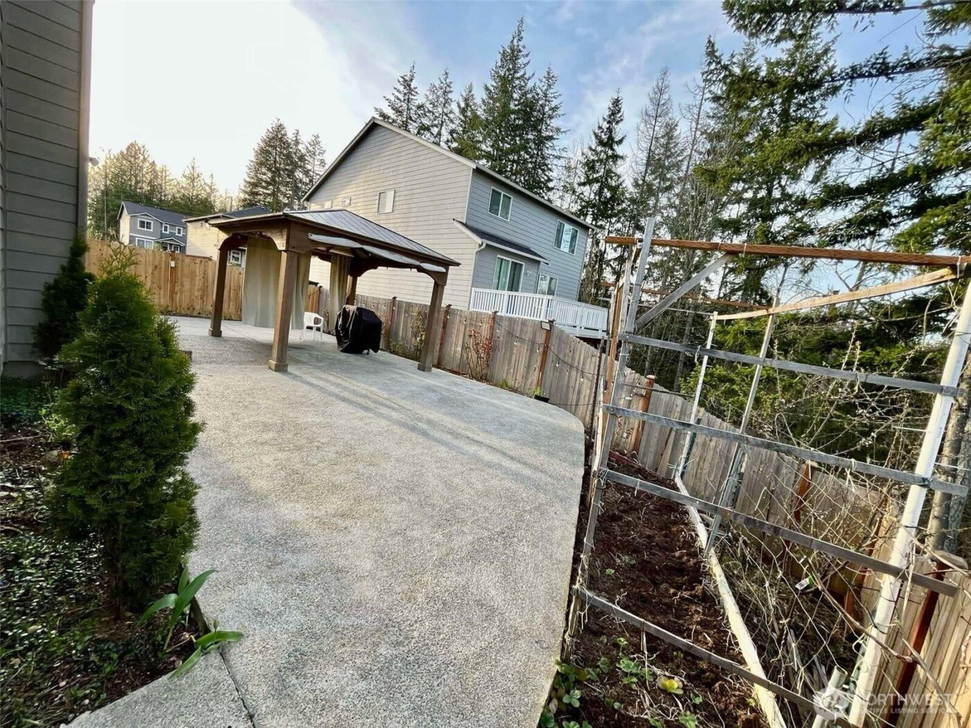 19835 152nd Street Ct E #08, Bonney Lake, WA 98391