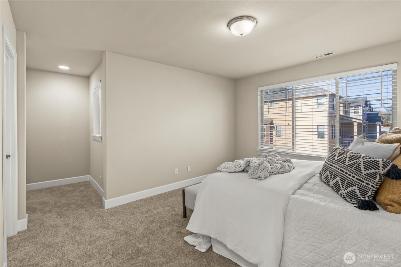 1532 145th Place SW #A, Lynnwood, WA 98087