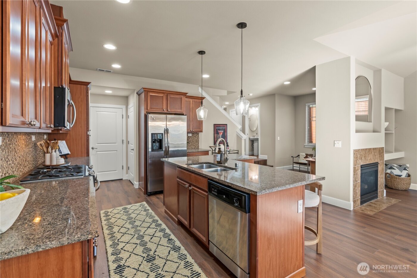 1532 145th Place SW #A, Lynnwood, WA 98087