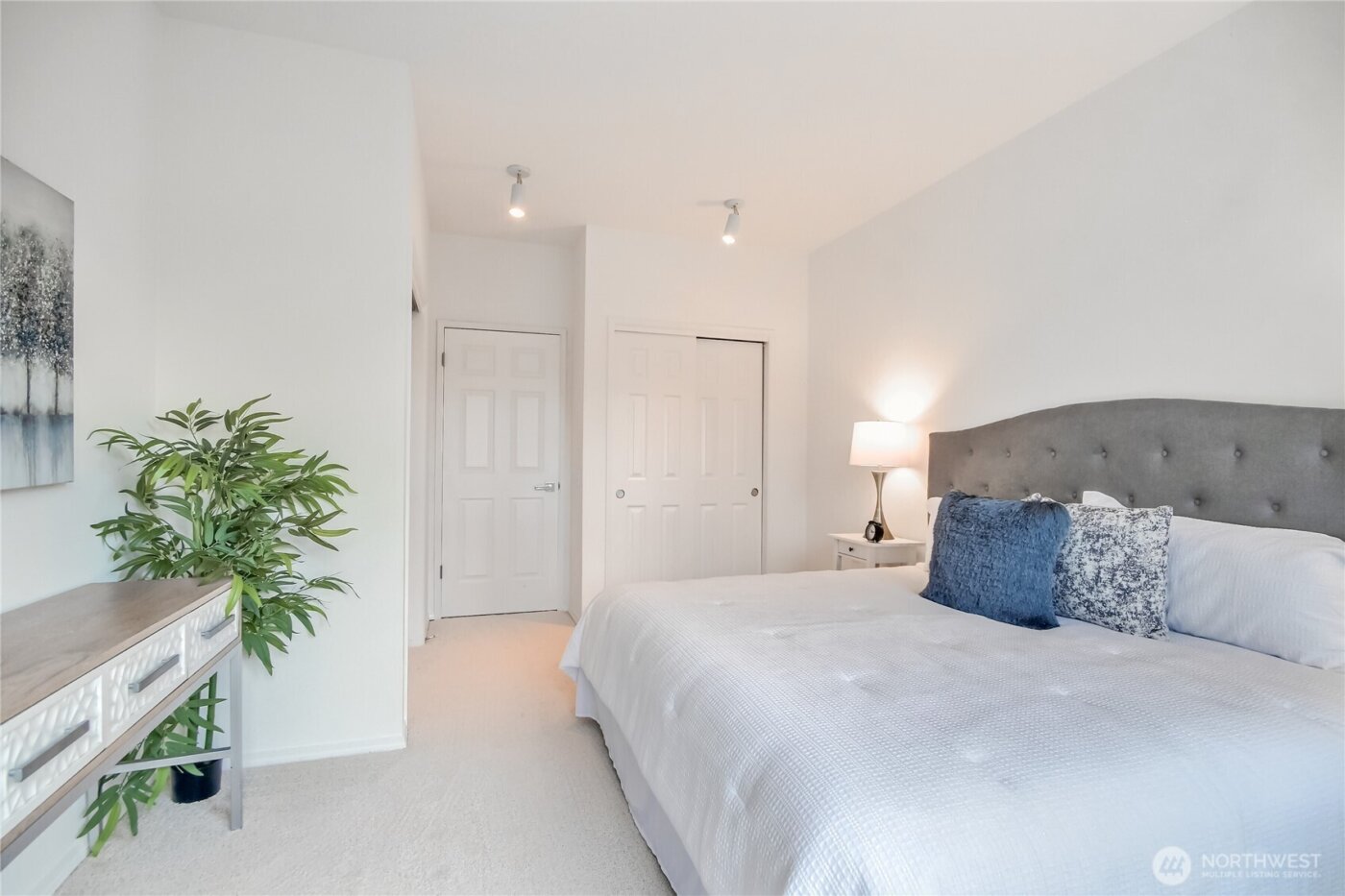 4228 221st Place SE #1083, Issaquah, WA 98029