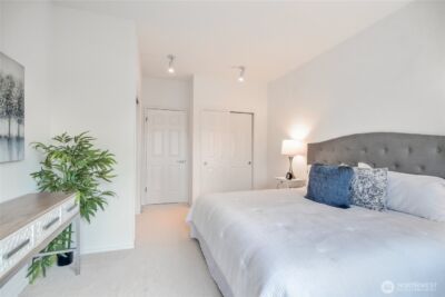 4228 221st Place SE #1083, Issaquah, WA 98029 - Photo 18