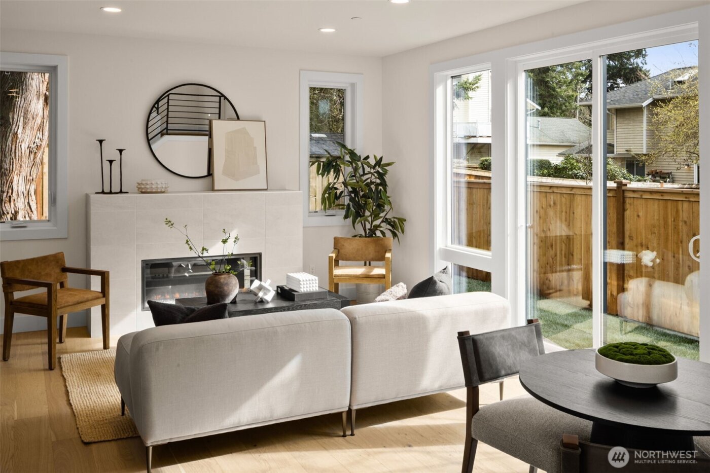 11413 NE 91st Street , Kirkland, WA 98033