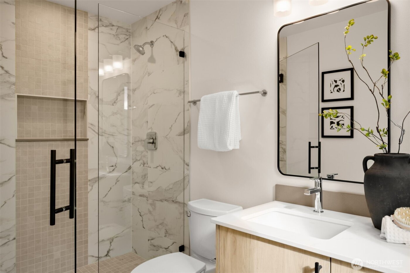 11413 NE 91st Street , Kirkland, WA 98033