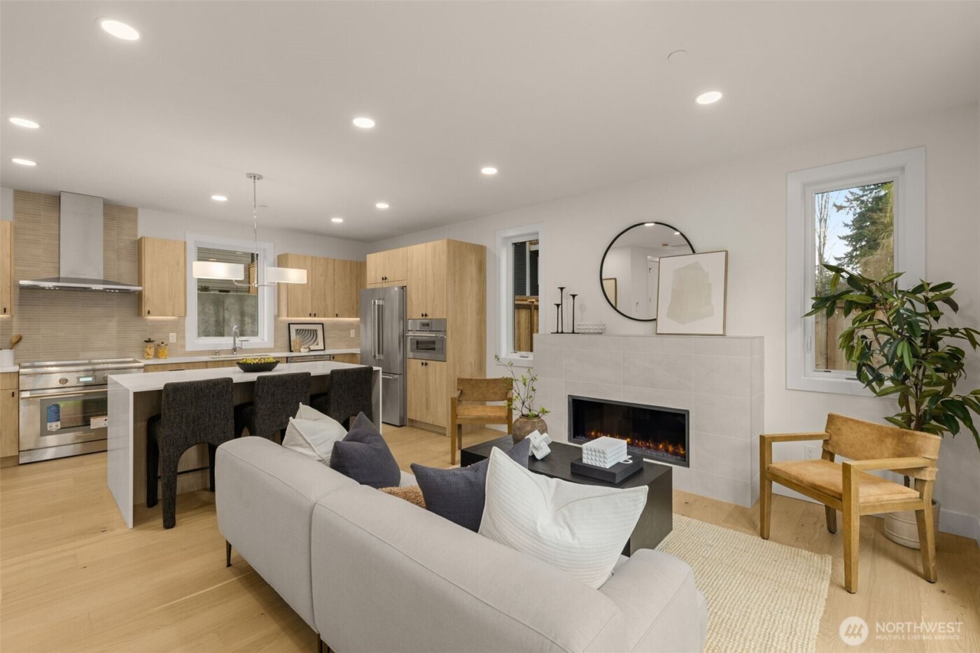 11413 NE 91st Street , Kirkland, WA 98033