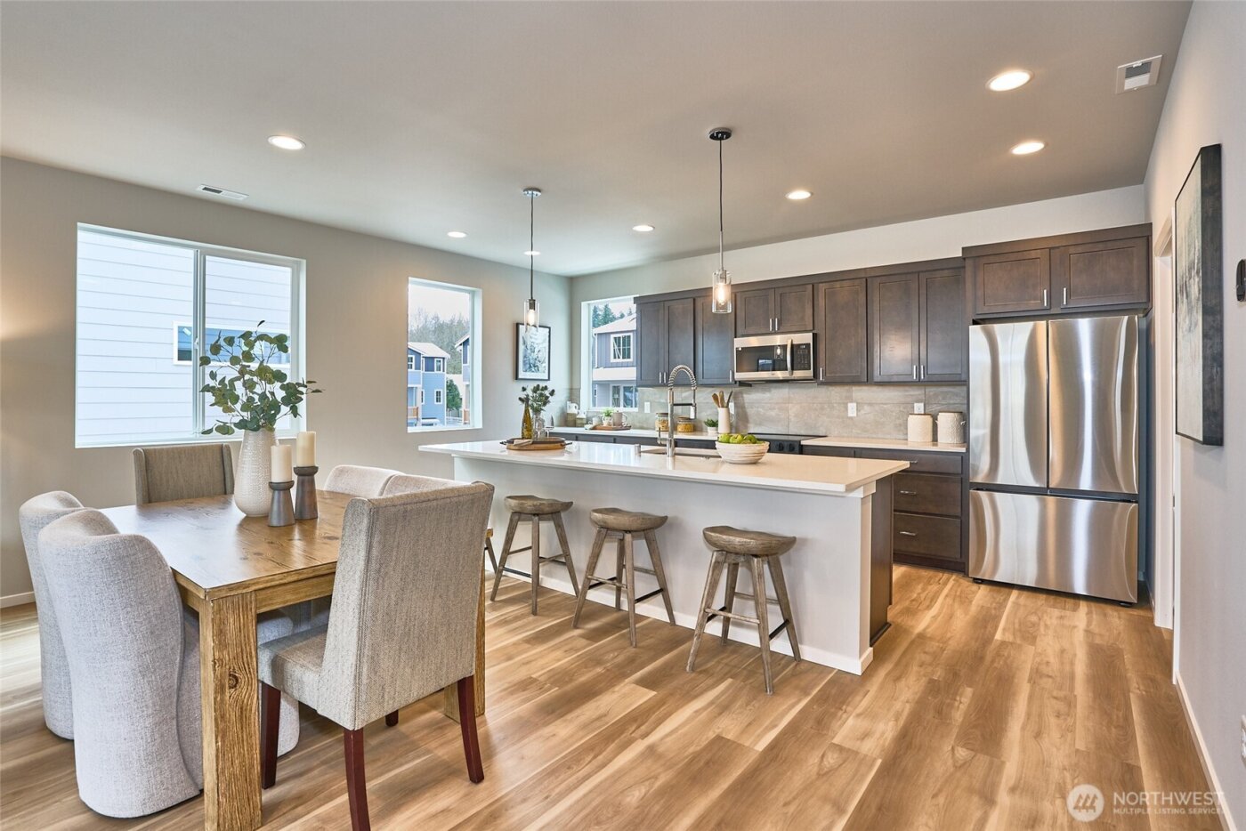 18517 SE 271st Place , Covington, WA 98042